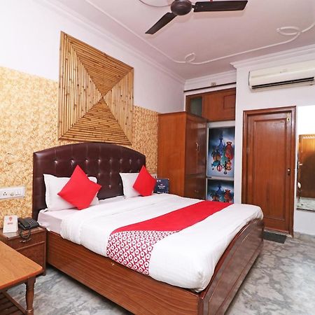 Yamunānagar Oyo 29304 Hotel Pooja מראה חיצוני תמונה