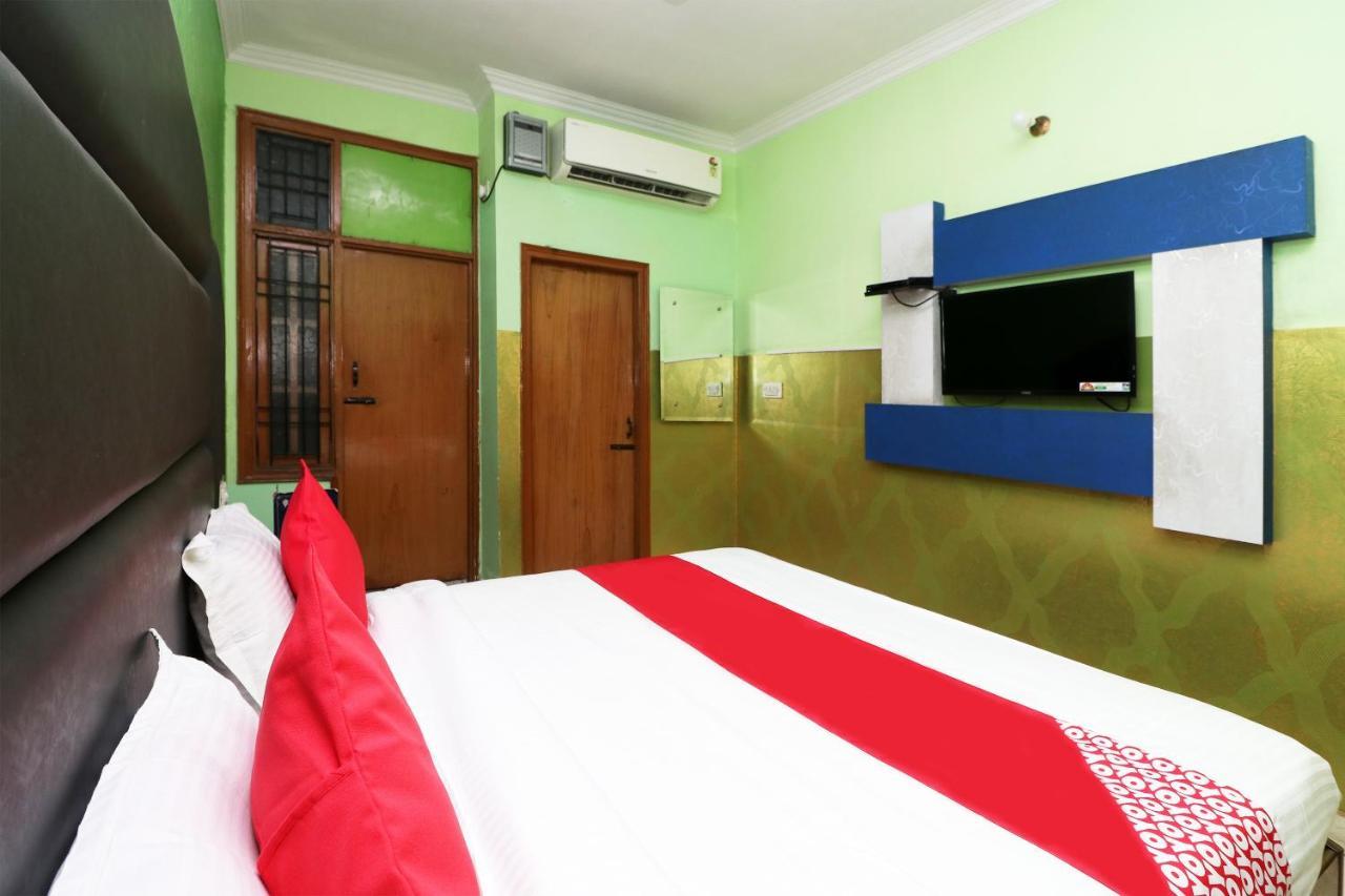 Yamunānagar Oyo 29304 Hotel Pooja מראה חיצוני תמונה