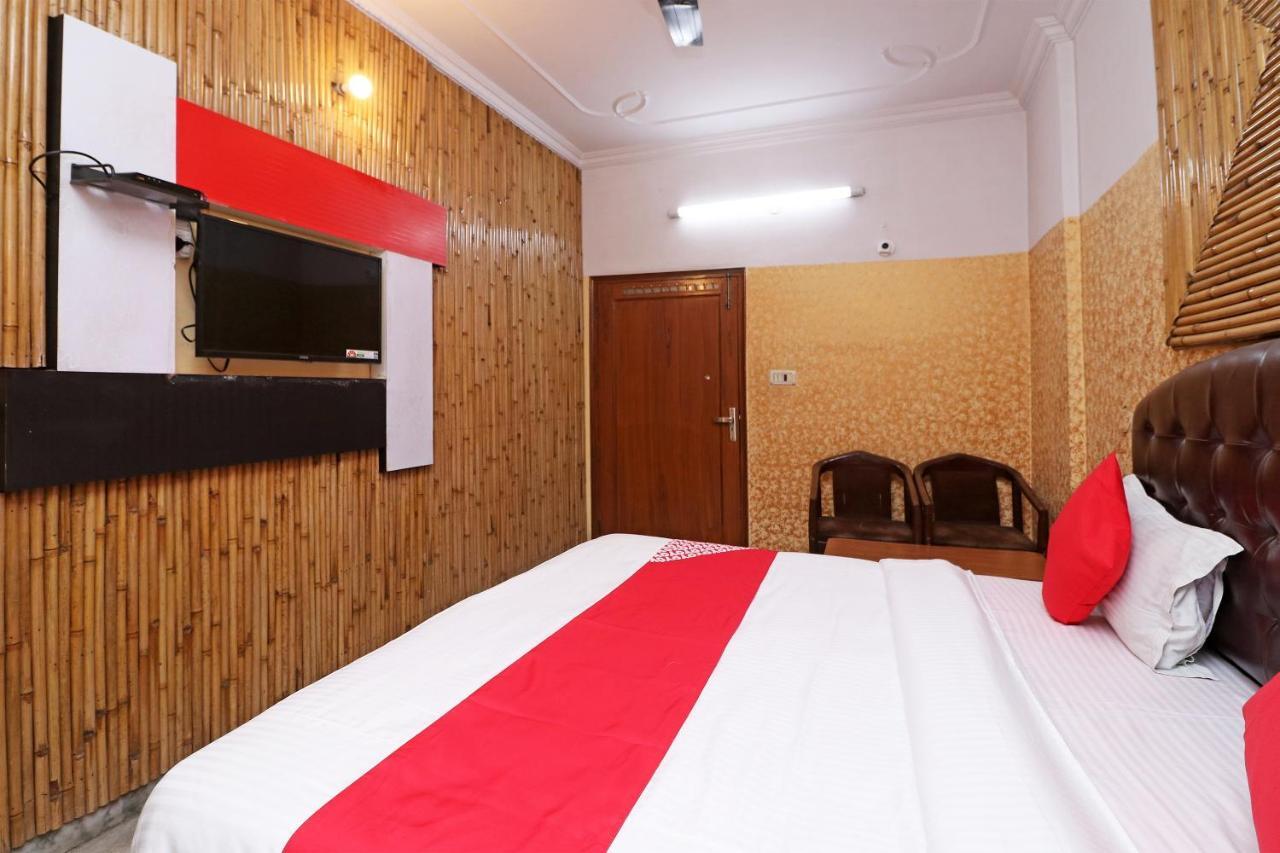 Yamunānagar Oyo 29304 Hotel Pooja מראה חיצוני תמונה