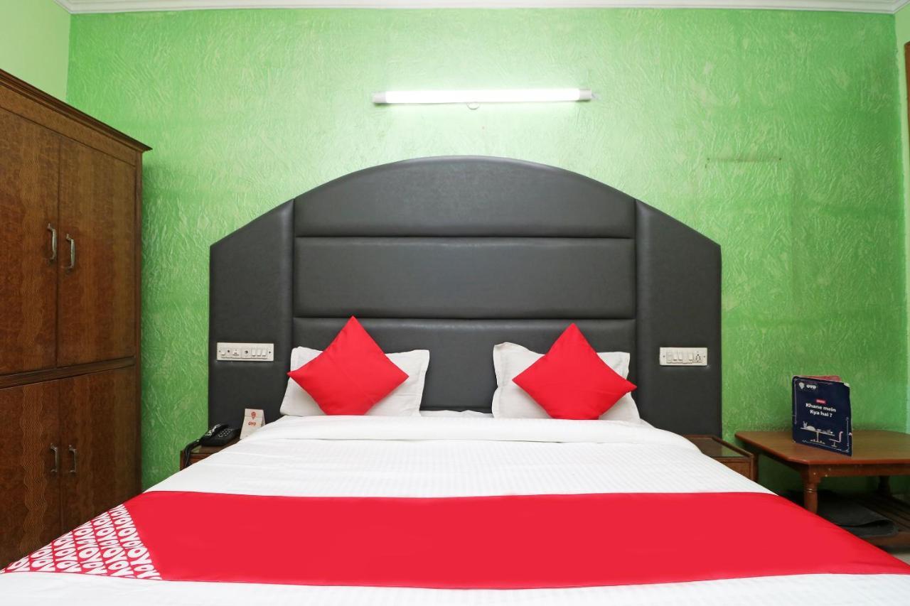 Yamunānagar Oyo 29304 Hotel Pooja מראה חיצוני תמונה